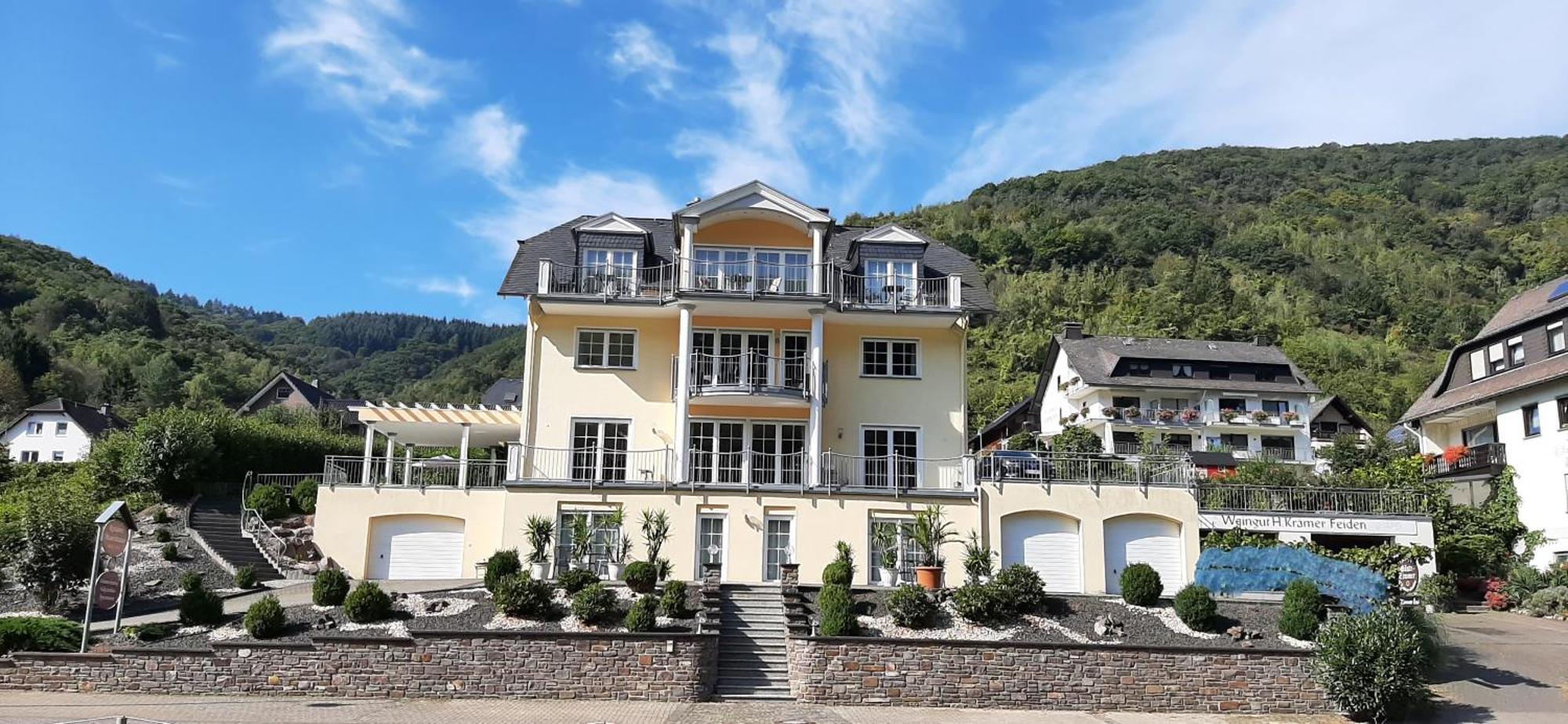 Residenz Moselstausee Sankt Aldegund Kültér fotó
