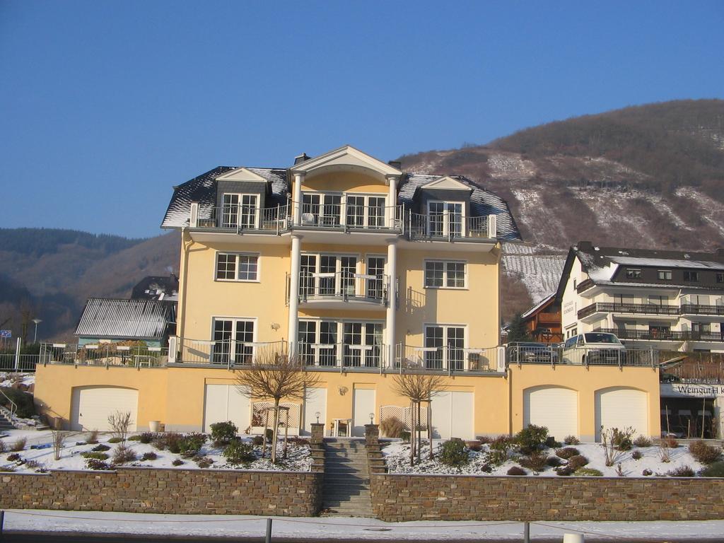 Residenz Moselstausee Sankt Aldegund Kültér fotó
