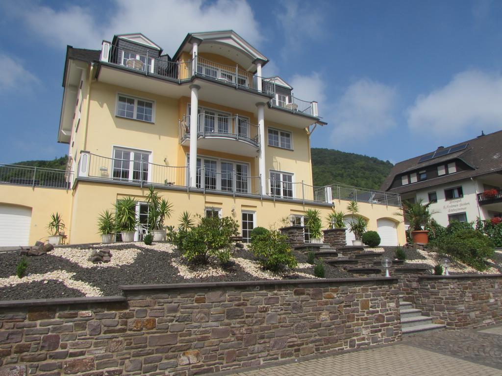 Residenz Moselstausee Sankt Aldegund Kültér fotó