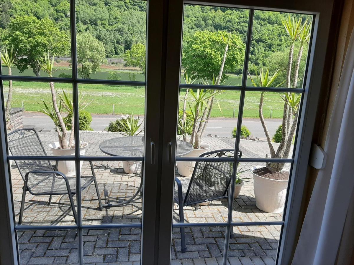 Residenz Moselstausee Sankt Aldegund Kültér fotó